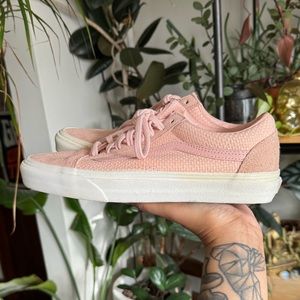 vans old skool - powder pink - size 8W / 6.5M